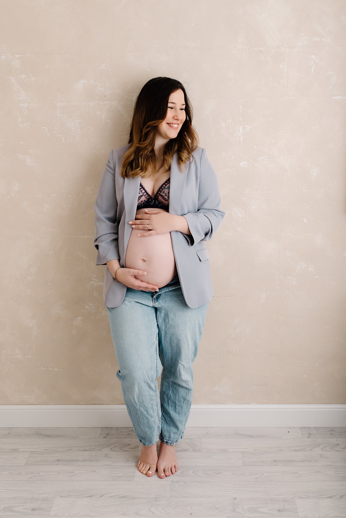 Curvy Babybauchshooting NRW, Curvy Babybauchfotografie NRW