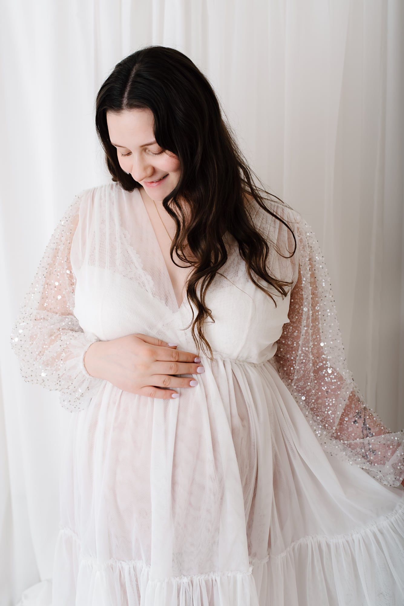 Curvy Babybauchfotografie Düsseldorf, Curvy Babybauchshooting Düsseldorf