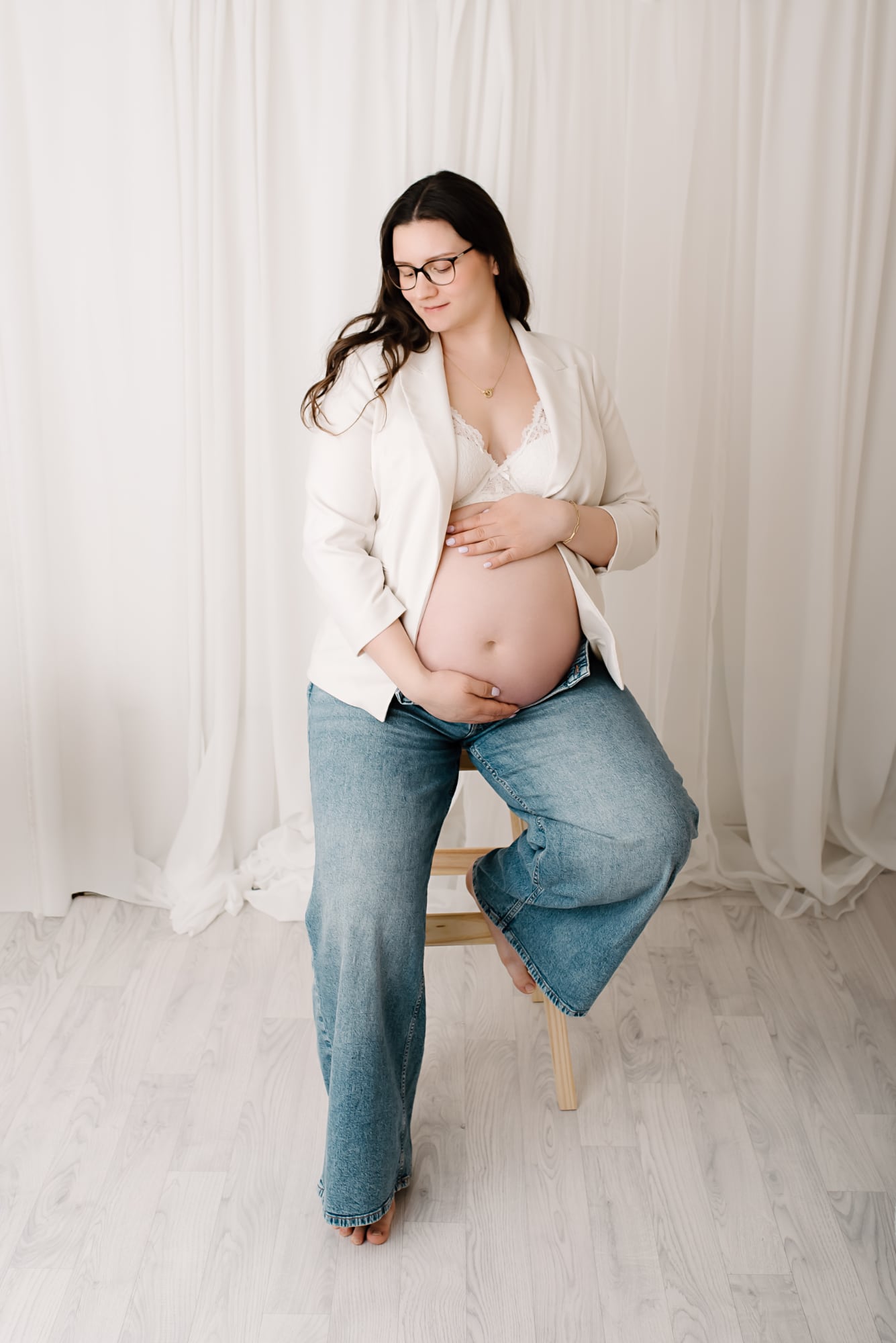 Curvy Babybauchfotografie Köln, Curvy Babybauchshooting Köln, Plus Size Shooting