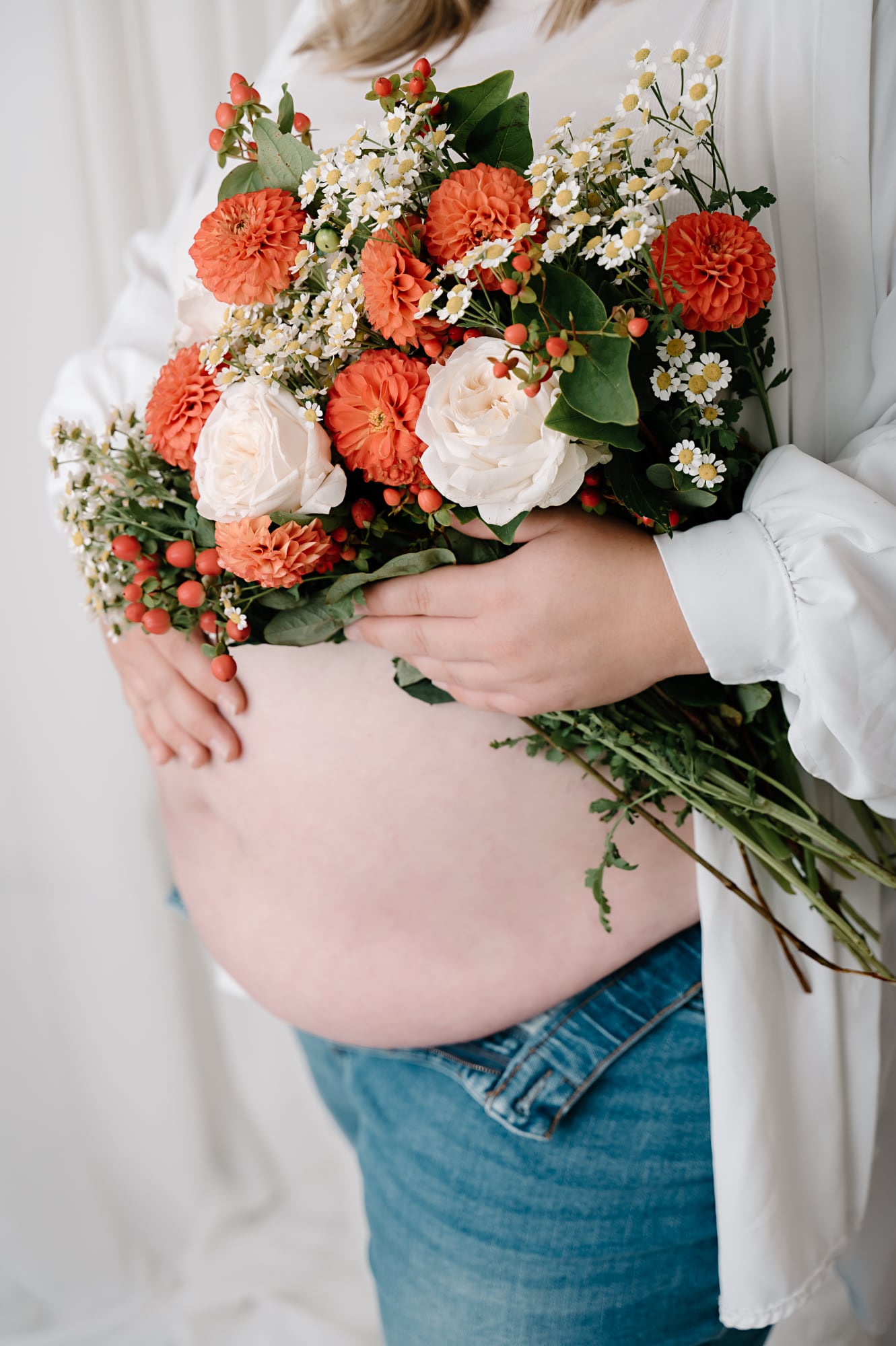 Curvy Babybauchfotografie Köln, Curvy Babybauchshooting Köln, Plus Size Shooting