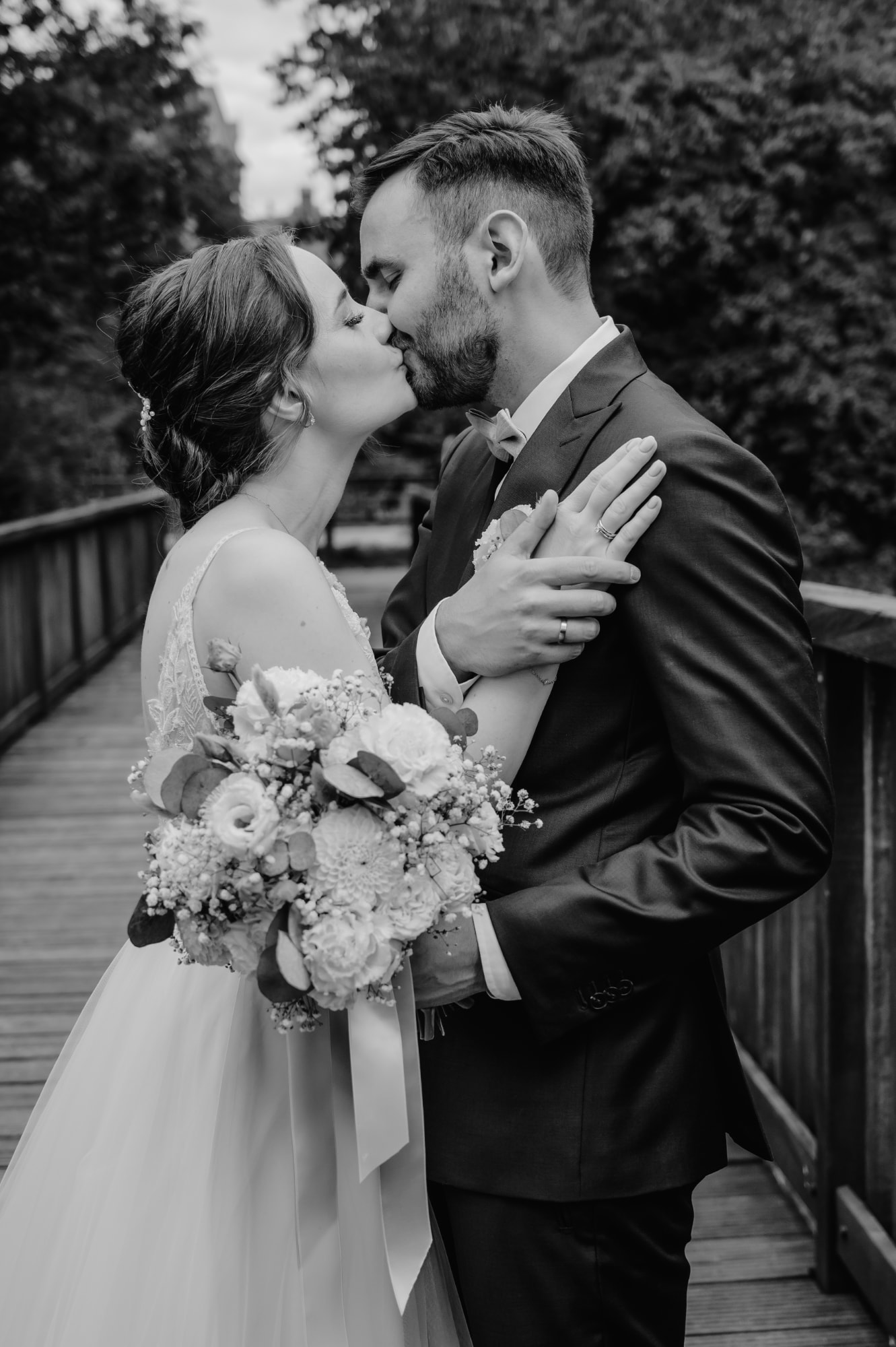 Freie Trauung Monheim, Hochzeitsfotos Monheim, Hochzeitsfotos Marienburg, Materne Fotografie