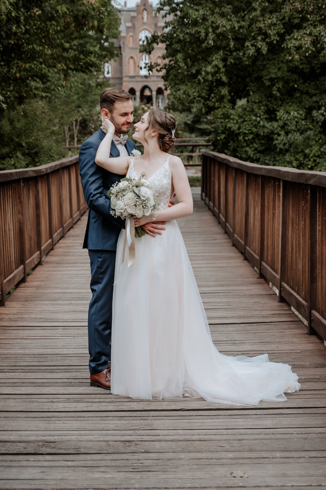 Freie Trauung Monheim, Hochzeitsfotos Monheim, Hochzeitsfotos Marienburg, Materne Fotografie