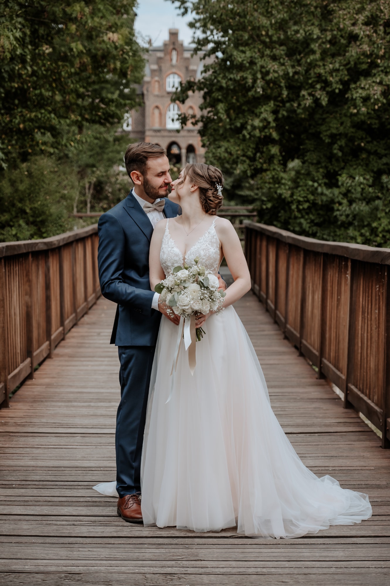 Freie Trauung Monheim, Hochzeitsfotos Monheim, Hochzeitsfotos Marienburg, Materne Fotografie